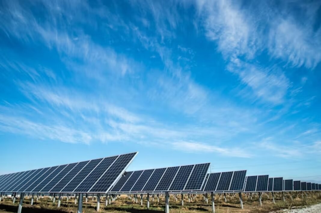 Grew Energy, Renewable sector, Jammu and Kashmir,Solar needs, Chiripal Group, High-efficiency modules, Integrated facility, Sustainable development, Socio-economic impact, Global renewable energy arena, Government support, FY25 target, Transformation,Technological advancements