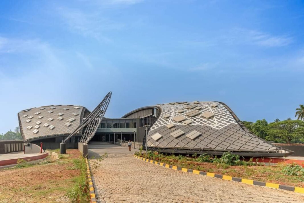 1_Engineering Marvel_ National Institute of Watersports, Goa National Institute of Watersports (NIWS), Goa, Southeast Asia, water sports institute,double-curved steel roof, seismic-resistant design, lightweight structure, composite structure, aluminium sections, corten steel panels, perforated steel sunscreen, parametric grid roofs, grid shell structure, trapezoidal panels, structural innovation, fabrication challenges, engineering resilience, M:OFA Studios, DELF Consulting Engineers, Jade Consultants, Ramjidas Constructions