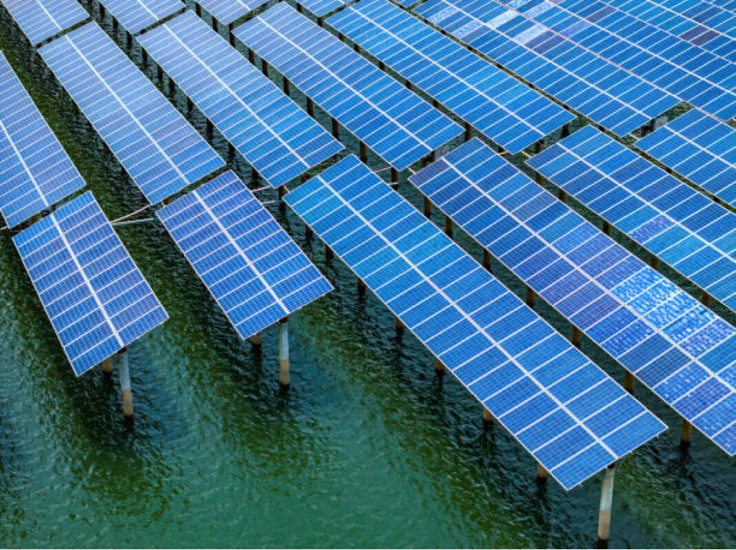 Solar photovoltaic panels, photovoltaic power stations Larsen & Toubro, Kandla Port, green power projects, renewable energy, sustainable development, export-oriented, industrial connectivity, Odisha, economic growth, environmental sustainability, energy transition, renewable energy capacity.