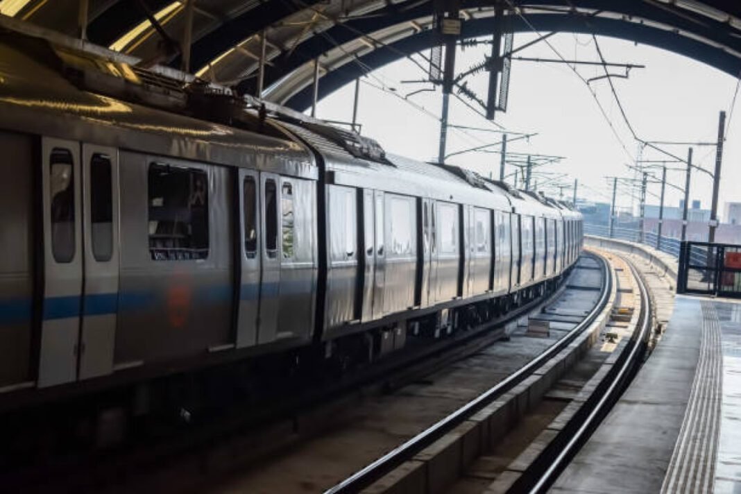 Mumbai Begins Metro Line 11_ Wadala to Regal Cinema Mumbai's Metro Line 11, construction, Wadala and Regal Cinema, metro expansion, connectivity, urban mobility, modern amenities, public transport network