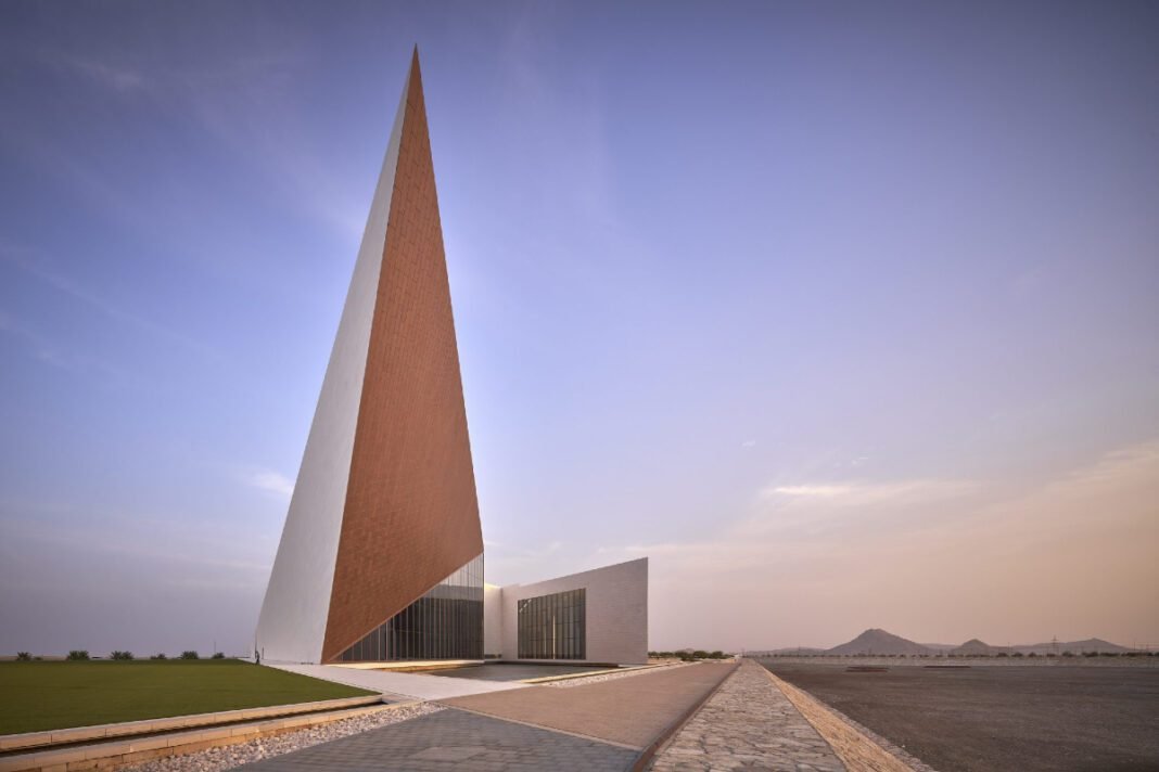 Oman Across Ages Museum_ Heritage Meets Innovative Design Oman Across Ages Museum, Nizwa, cultural heritage, architectural design, sustainable construction, steel diagrid, truss system, modern renaissance