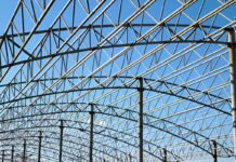 Constructability-based Design Approach for Steel Structures Constructability-based design, steel structures, optimisation, penalty functions, grouping strategy, truss beams, industrial buildings, civil engineering, structural safety, European regulation, 2D steel truss, 3D steel structure, load definition, design variables, penalty functions