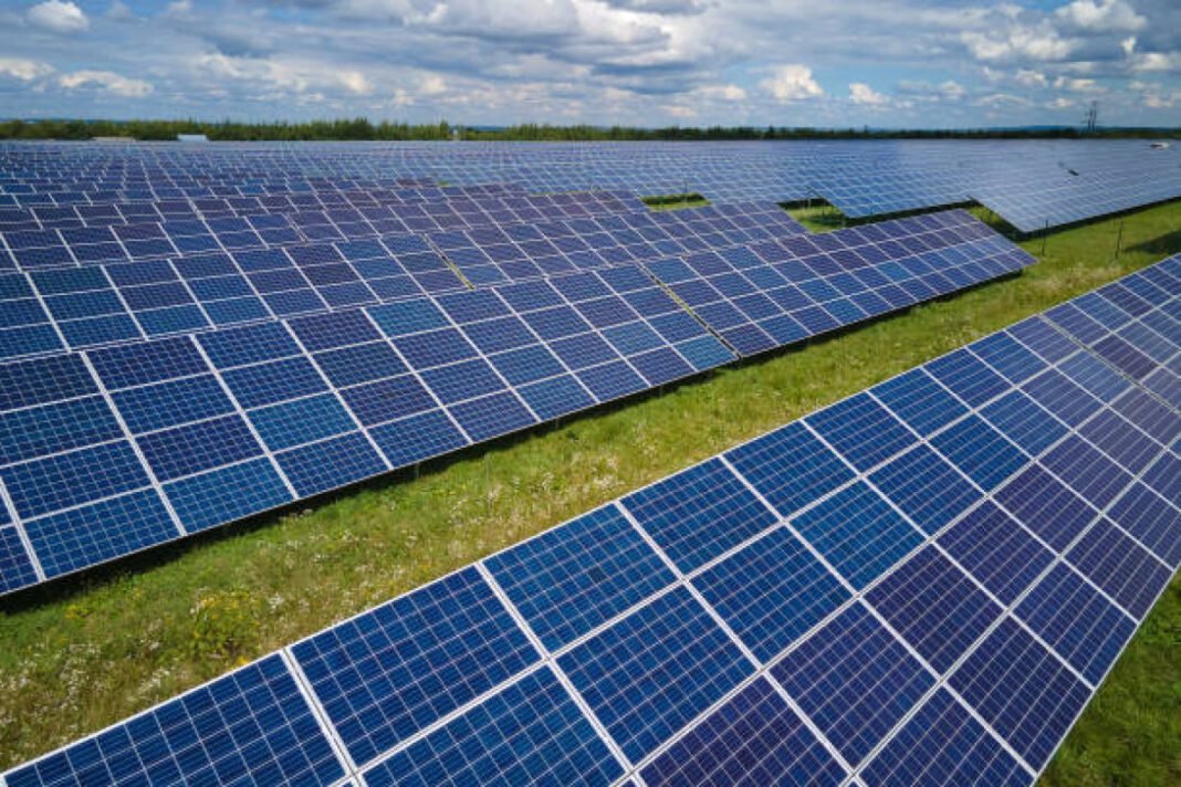 Oriano Wins 184 MW Solar PV Contract in Madhya Pradesh Oriano Clean Energy, Solar PV project, Madhya Pradesh, Blueleaf Energy, Pachora Hybrid Power Project, Renewable energy, Solar EPC sector, Infrastructure development, Sustainable power, Arcelor Mittal Group, Hira Group, Aditya Birla Group, Clean technology.