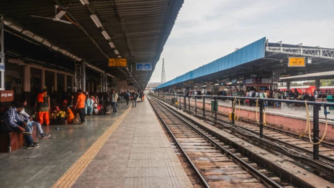 Jaipur, February 2018 - Condition at Jaipur Train Station, India Ghatkopar Station, Modern Railway Infrastructure, Mumbai Railway Vikas Corporation (MRVC), Railway Modernization, Urban Commuter Infrastructure, Infrastructure Development