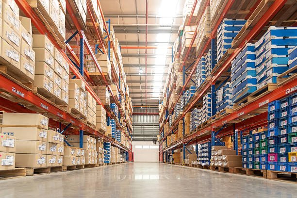 Blue Dart Opens India’s Largest Green Logistics Hub in Delhi Blue Dart, low-emission logistics hub, Bijwasan, Delhi, multimodal connectivity, PM Gati Shakti, solar-powered logistics, sustainable logistics, DHL Group, India logistics hub, green logistics, air and ground freight, express logistics