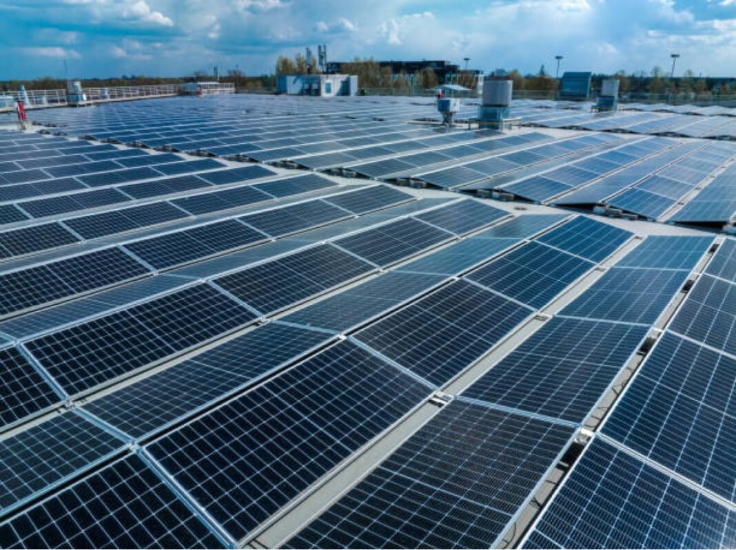 TDB Partners with CIAL to Launch Solar Power Plant in Sabarimala TDB, solar power plant, Sabarimala, CIAL, Cochin International Airport, renewable energy, Travancore Devaswom Board, sustainability, solar energy project, Kerala State Electricity Board, energy cost reduction